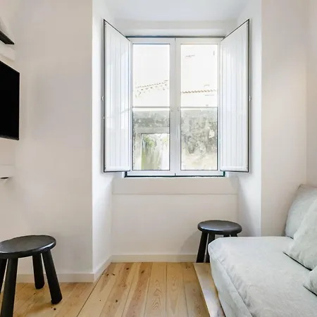 My Lx Flat Castle Alfama Apartment