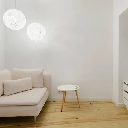 My Lx Flat Castle Alfama Lisbon