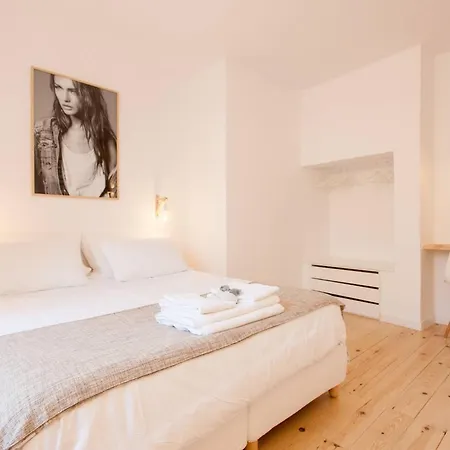 My Lx Flat Castle Alfama Apartment
